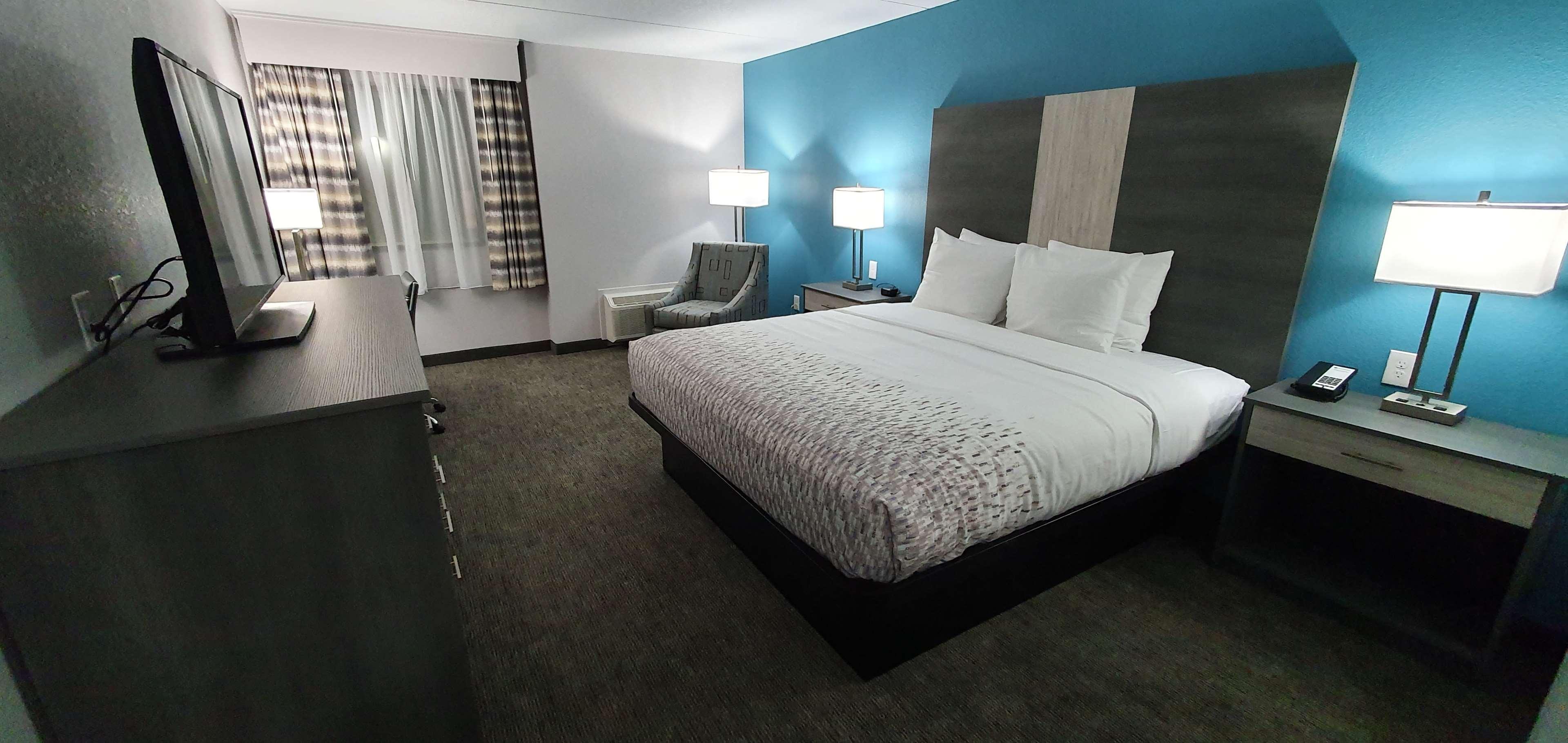 Best Western John Muir Inn Martinez Esterno foto