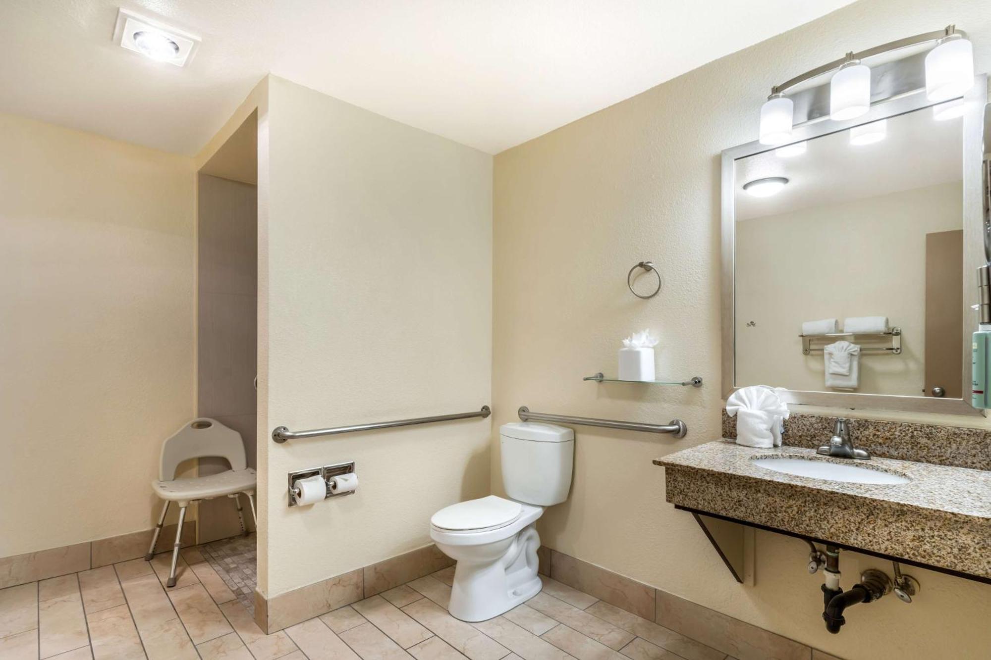 Best Western John Muir Inn Martinez Esterno foto